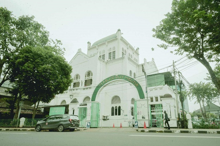 Masjid Cut Meutia, Sumber: republika.id